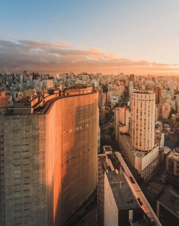 Copan Building and the São Paulo skyline at sunset